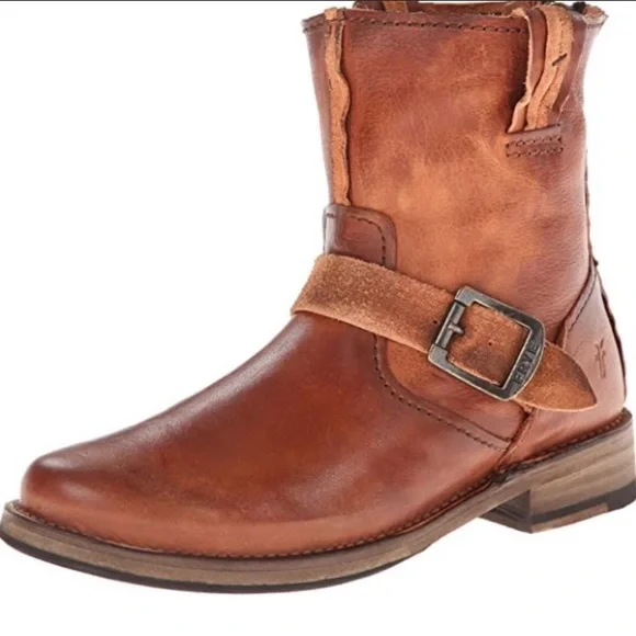 FRYE Boots VICKY ARTISAN Harness Distressed Leather Whiskey Tan Back Zip Size 8 - Picture 3 of 6